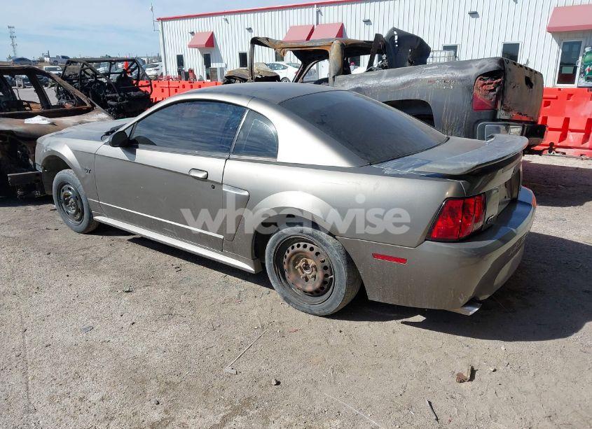 Photo 3 of 2002 Ford Mustang GT (VIN 1FAFP42X12F172826)