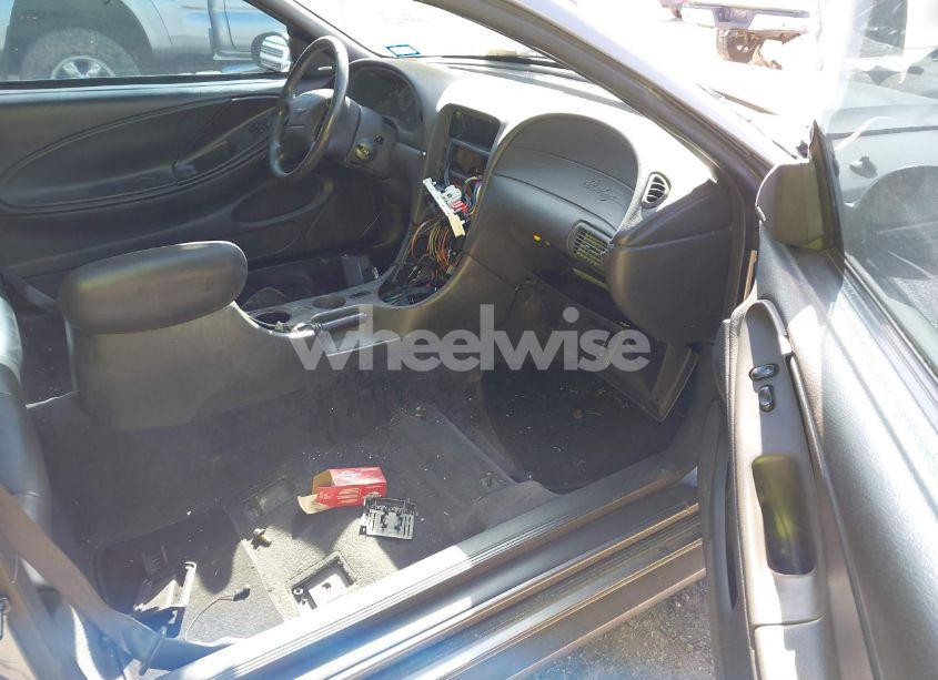 Photo 5 of 2002 Ford Mustang GT (VIN 1FAFP42X12F172826)