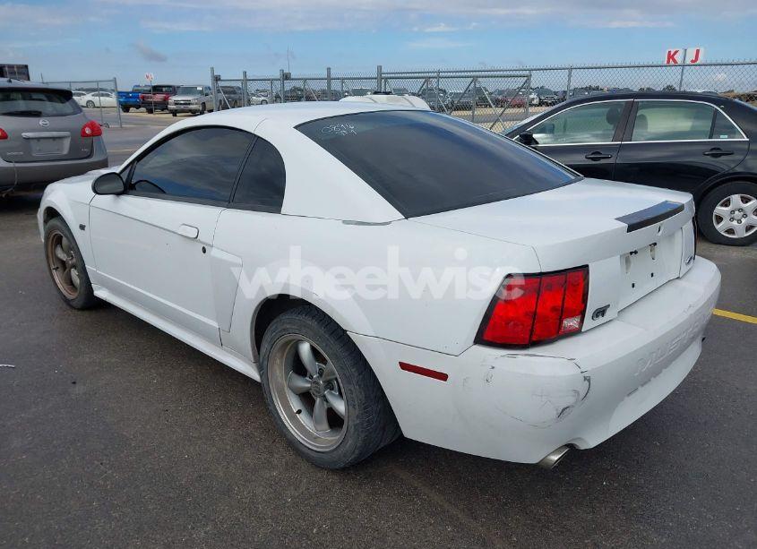Photo 3 of 2002 Ford Mustang GT (VIN 1FAFP42X22F190896)