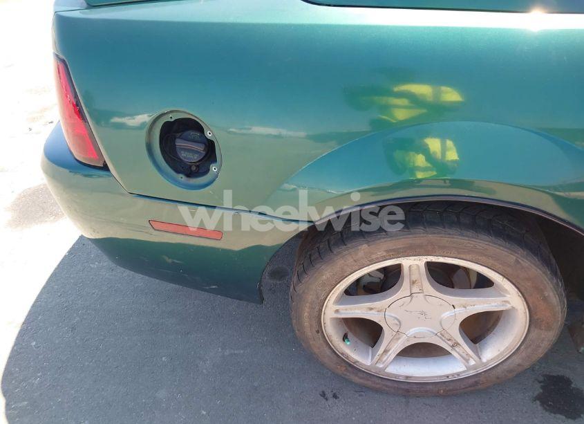 Photo 6 of 2000 Ford Mustang GT (VIN 1FAFP42X2YF241015)