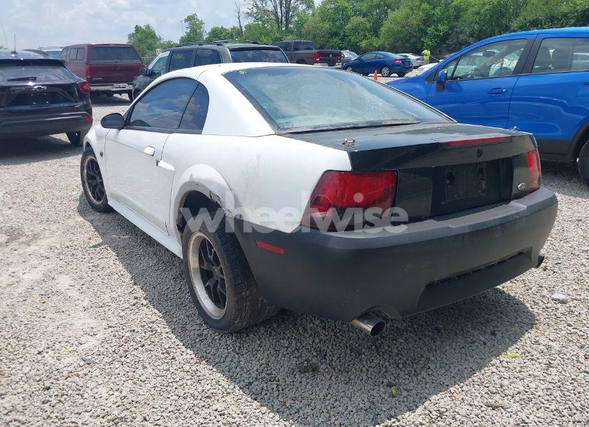 Photo 3 of 2000 Ford Mustang GT (VIN 1FAFP42X2YF293616)