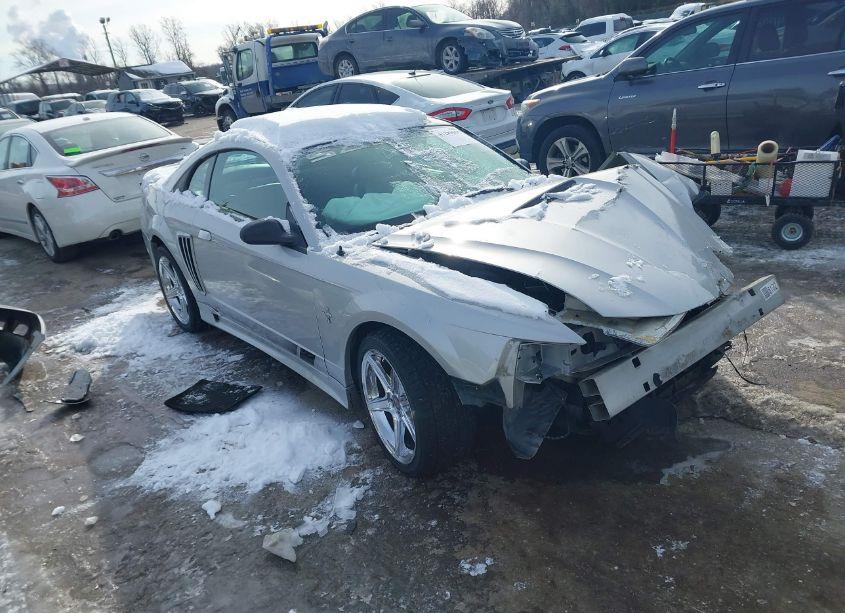 2000 Ford Mustang GT (VIN 1FAFP42X2YF304291) main photo