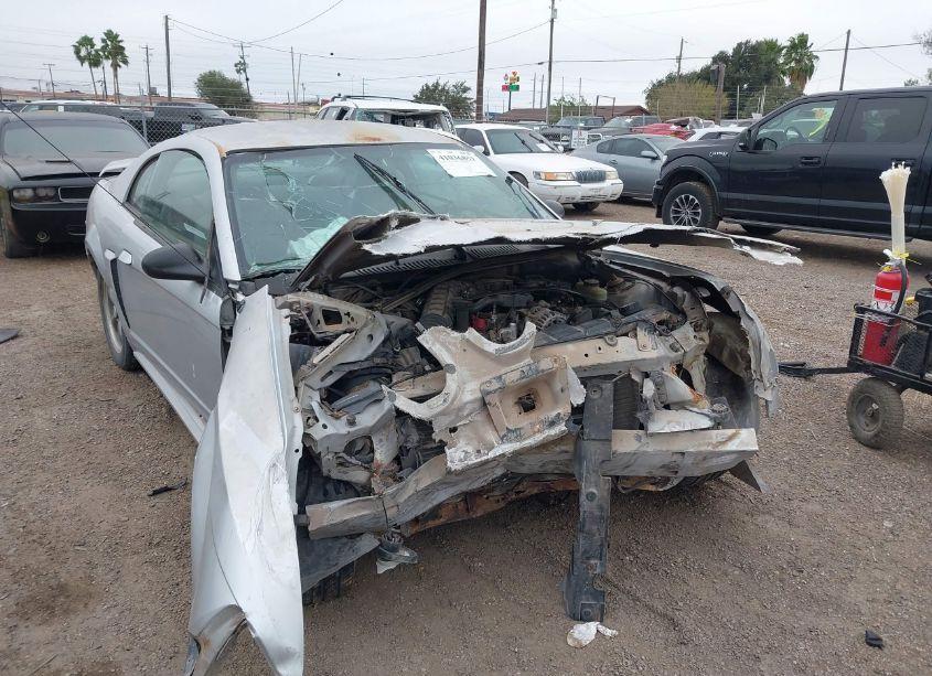 2001 Ford Mustang GT (VIN 1FAFP42X31F176827) main photo