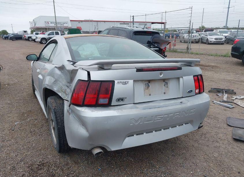 Photo 3 of 2001 Ford Mustang GT (VIN 1FAFP42X31F176827)