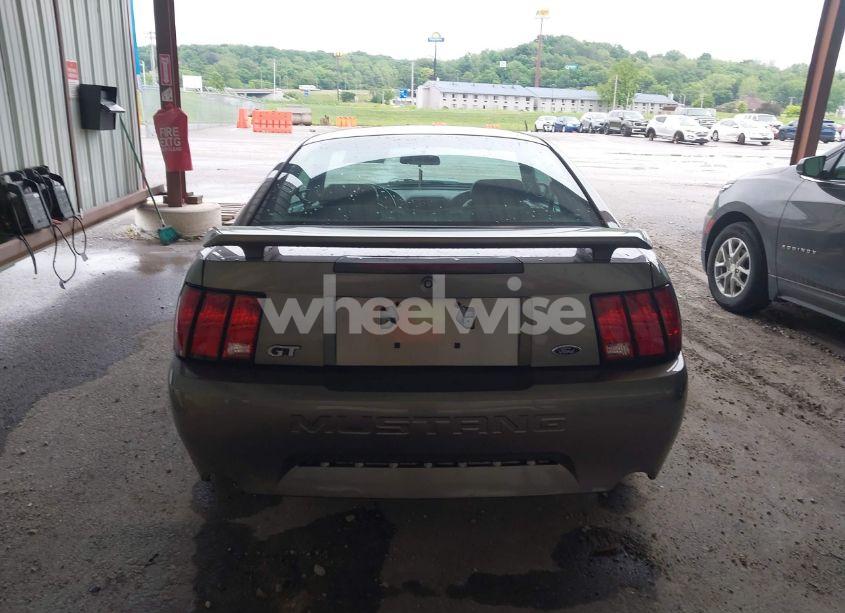 Photo 16 of 2001 Ford Mustang GT (VIN 1FAFP42X31F235570)