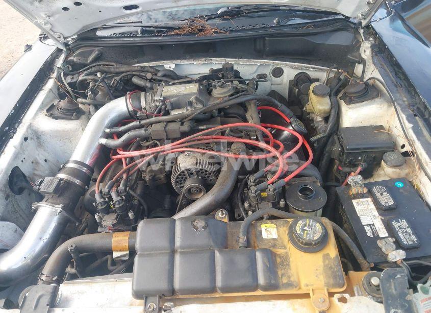 Photo 10 of 1998 Ford Mustang GT (VIN 1FAFP42X3WF104453)