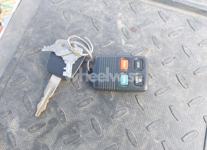 Photo 11 of 1998 Ford Mustang GT (VIN 1FAFP42X3WF104453)