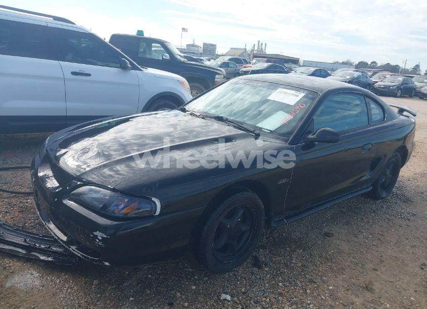 Photo 2 of 1998 Ford Mustang GT (VIN 1FAFP42X3WF104453)