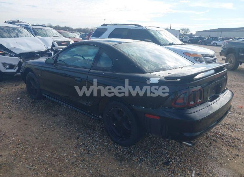 Photo 3 of 1998 Ford Mustang GT (VIN 1FAFP42X3WF104453)