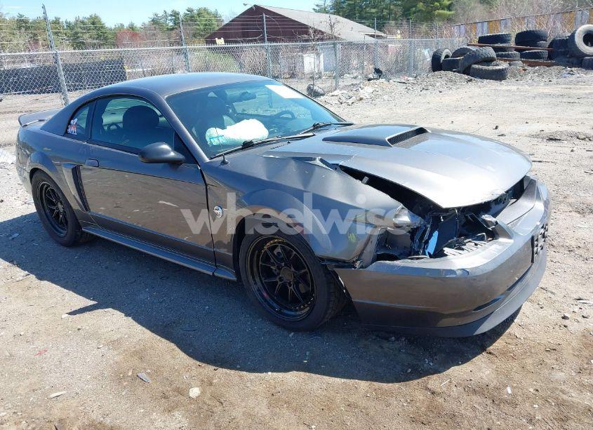 2004 Ford Mustang GT (VIN 1FAFP42X44F142786) main photo