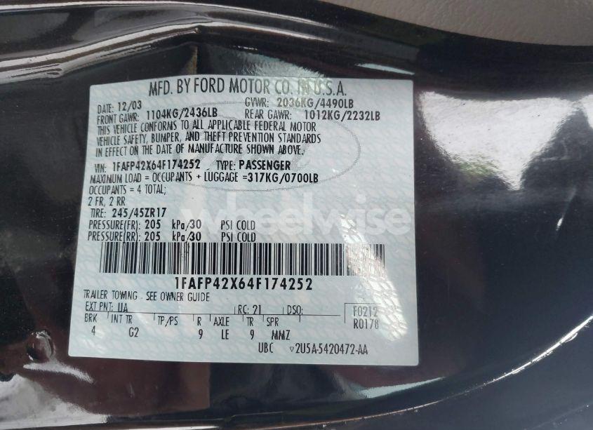 Photo 9 of 2004 Ford Mustang GT (VIN 1FAFP42X64F174252)