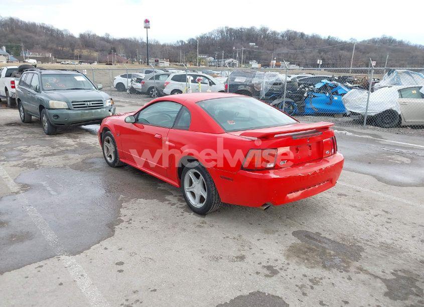 Photo 3 of 2001 Ford Mustang GT (VIN 1FAFP42X71F205746)