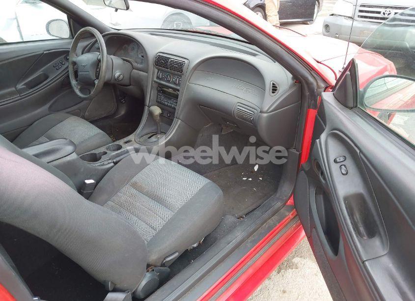 Photo 5 of 2001 Ford Mustang GT (VIN 1FAFP42X71F205746)