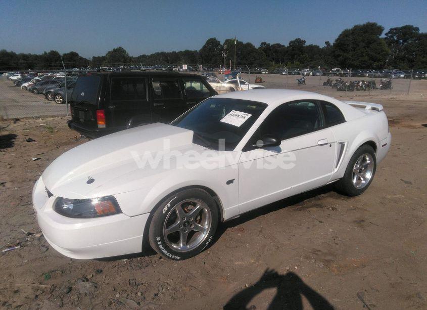 Photo 2 of 2002 Ford Mustang GT (VIN 1FAFP42X72F122156)