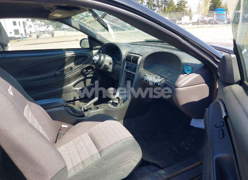 Photo 5 of 2004 Ford Mustang GT (VIN 1FAFP42X74F206027)