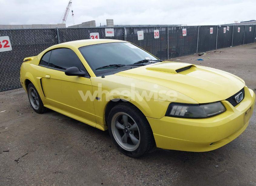 2001 Ford Mustang GT (VIN 1FAFP42X81F196894) main photo