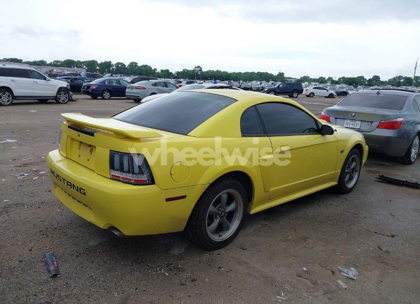 Photo 4 of 2001 Ford Mustang GT (VIN 1FAFP42X81F196894)