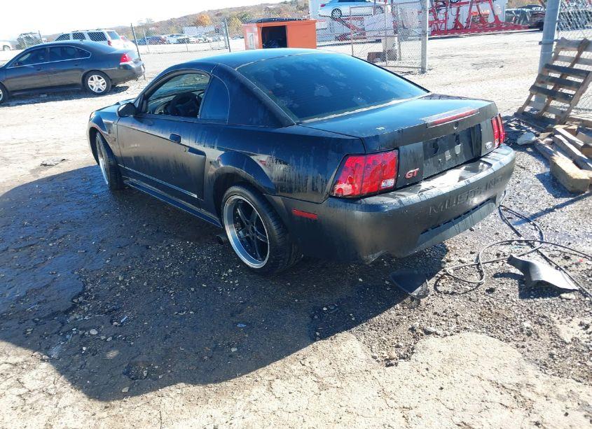 Photo 3 of 2001 Ford Mustang GT (VIN 1FAFP42X81F238366)