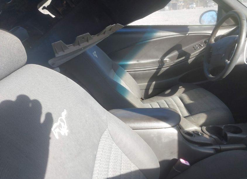 Photo 5 of 1999 Ford Mustang GT (VIN 1FAFP42X8XF123307)