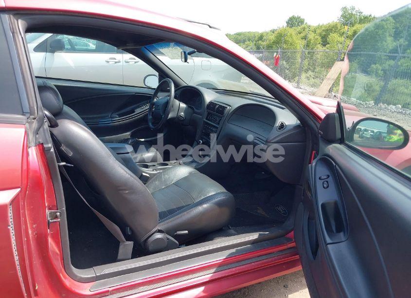 Photo 5 of 2001 Ford Mustang GT (VIN 1FAFP42X91F240613)