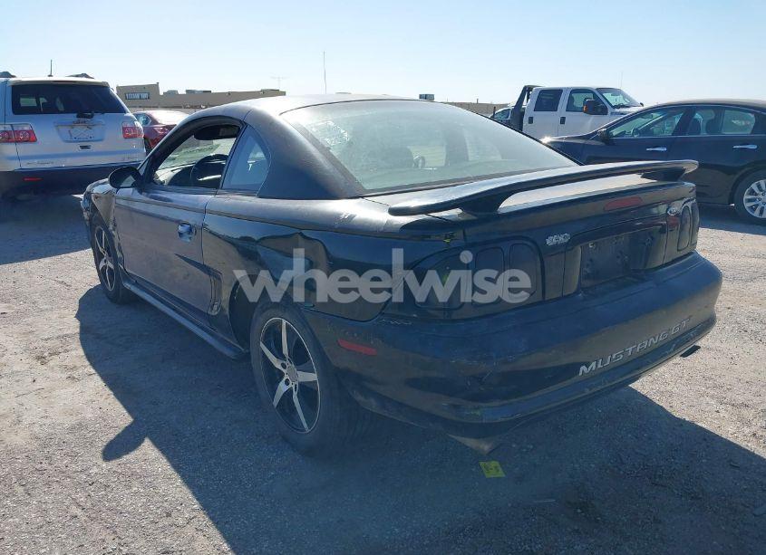 Photo 3 of 1998 Ford Mustang GT (VIN 1FAFP42X9WF216674)