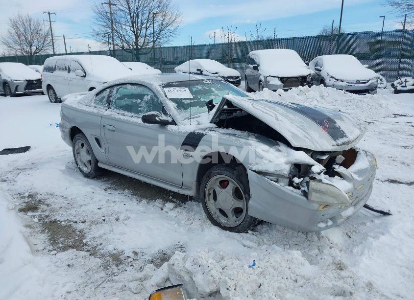 1998 Ford Mustang GT (VIN 1FAFP42XXWF182907) main photo