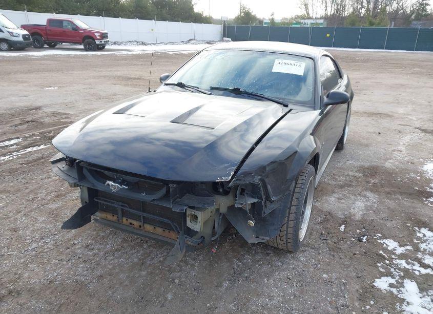 Photo 2 of 2000 Ford Mustang GT (VIN 1FAFP42XXYF295422)