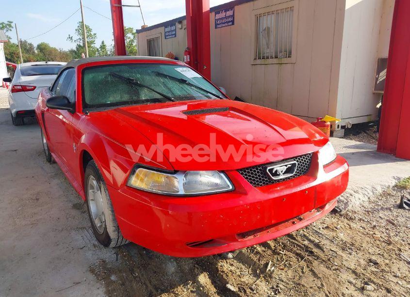 2000 Ford Mustang (VIN 1FAFP4440YF298073) main photo