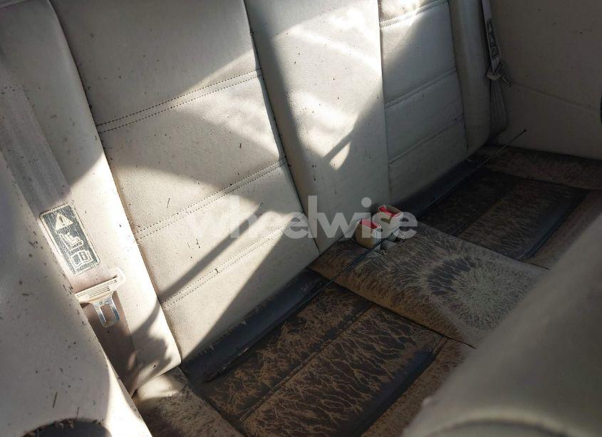 Photo 8 of 2000 Ford Mustang (VIN 1FAFP4440YF298073)