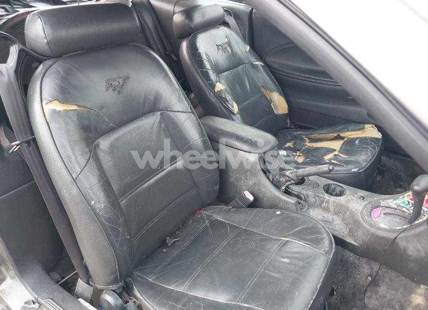 Photo 8 of 2001 Ford Mustang (VIN 1FAFP44411F138340)