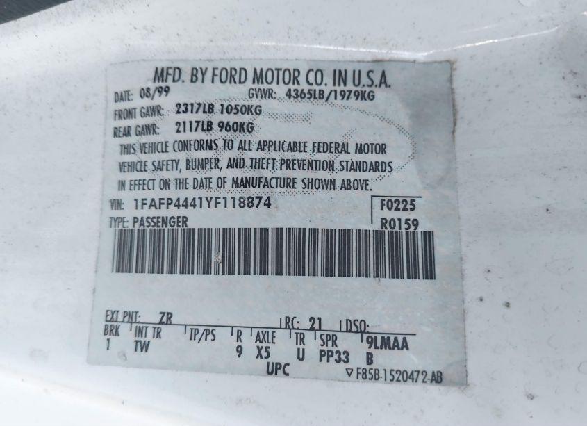 Photo 9 of 2000 Ford Mustang (VIN 1FAFP4441YF118874)