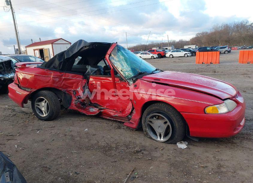 Photo 13 of 1998 Ford Mustang (VIN 1FAFP4442WF140251)
