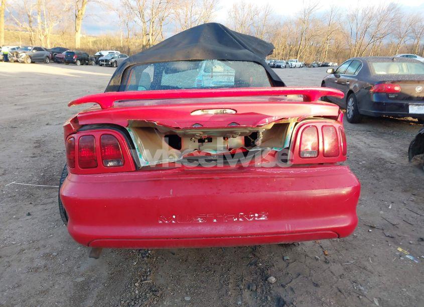 Photo 16 of 1998 Ford Mustang (VIN 1FAFP4442WF140251)
