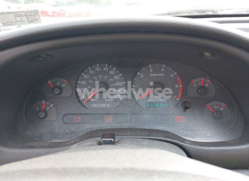 Photo 7 of 2000 Ford Mustang (VIN 1FAFP4442YF171230)