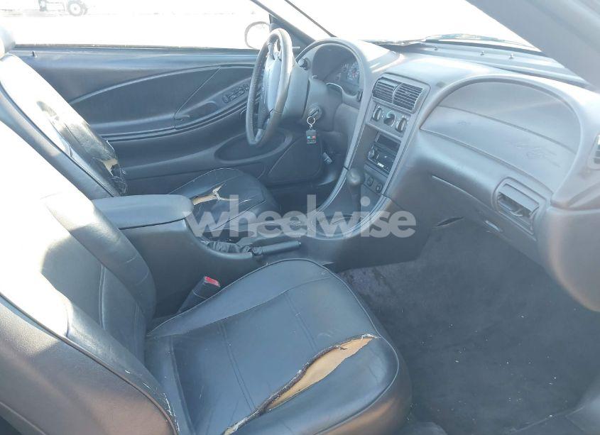 Photo 5 of 2001 Ford Mustang (VIN 1FAFP44431F193503)