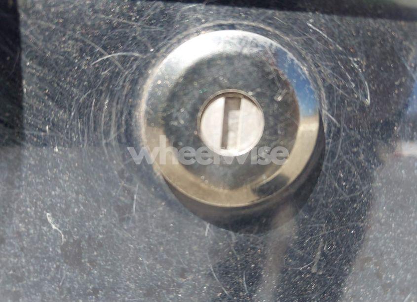 Photo 11 of 2001 Ford Mustang (VIN 1FAFP44431F236463)