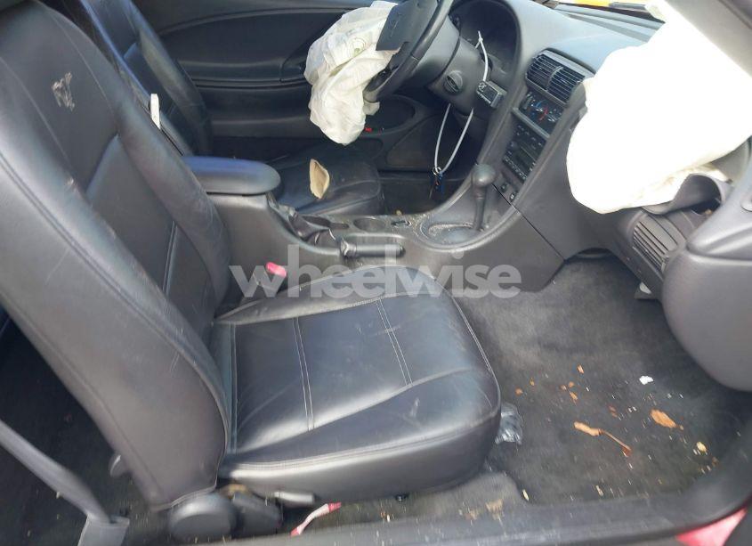 Photo 5 of 2002 Ford Mustang (VIN 1FAFP44432F150555)