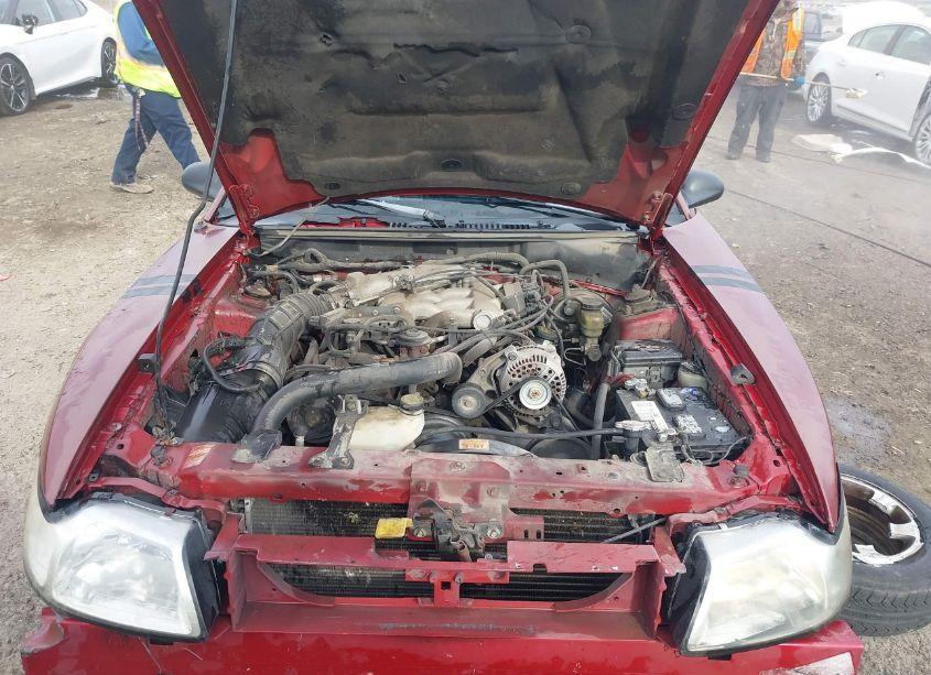 Photo 10 of 2000 Ford Mustang (VIN 1FAFP4444YF108680)