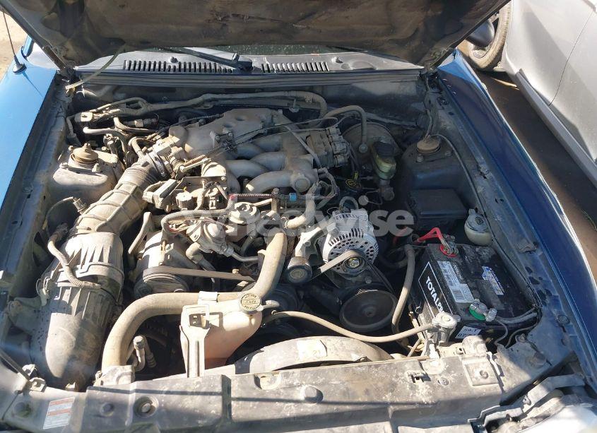 Photo 10 of 2000 Ford Mustang (VIN 1FAFP4444YF122174)