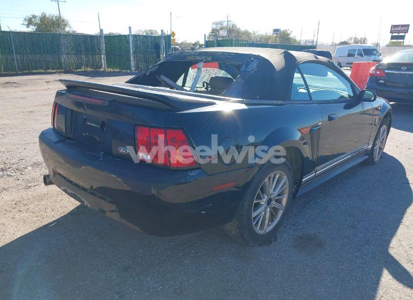 Photo 4 of 2000 Ford Mustang (VIN 1FAFP4444YF197862)