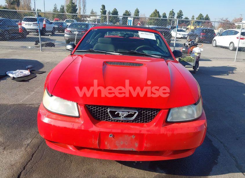Photo 12 of 2000 Ford Mustang (VIN 1FAFP4444YF198834)