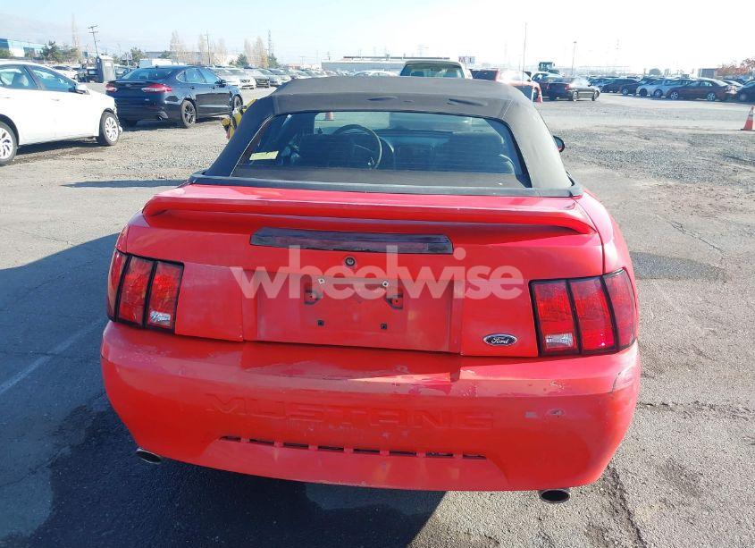 Photo 16 of 2000 Ford Mustang (VIN 1FAFP4444YF198834)