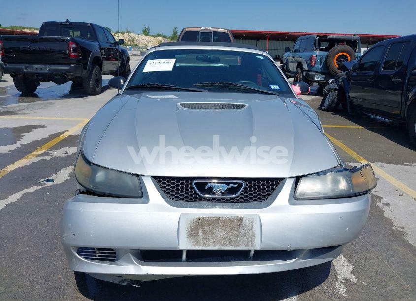 Photo 12 of 2001 Ford Mustang (VIN 1FAFP44451F208230)