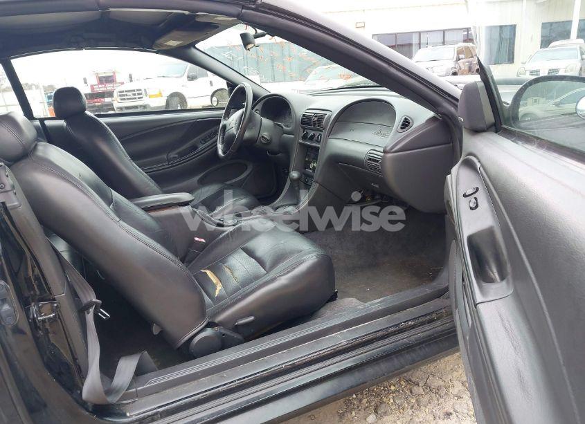 Photo 5 of 2004 Ford Mustang (VIN 1FAFP44454F110688)