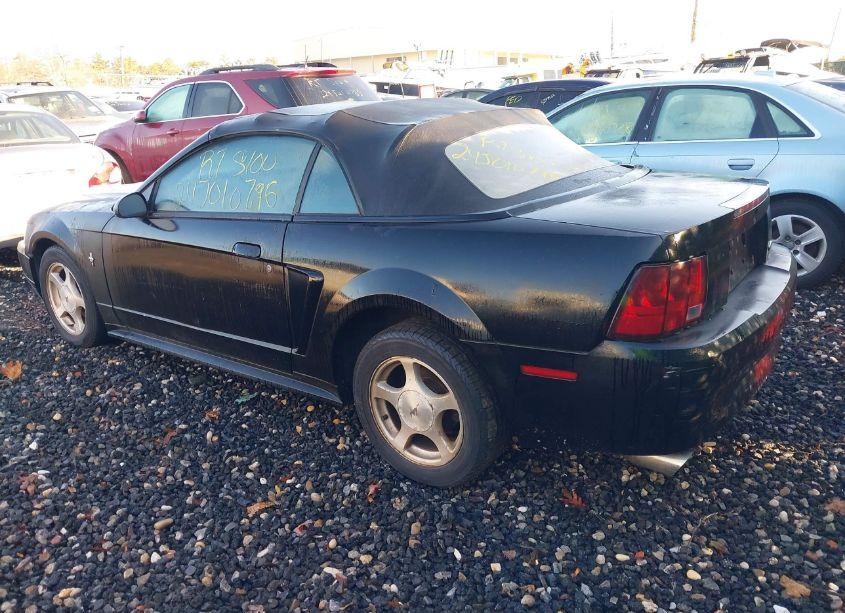 Photo 3 of 2001 Ford Mustang N/A (VIN 1FAFP44471F199885)