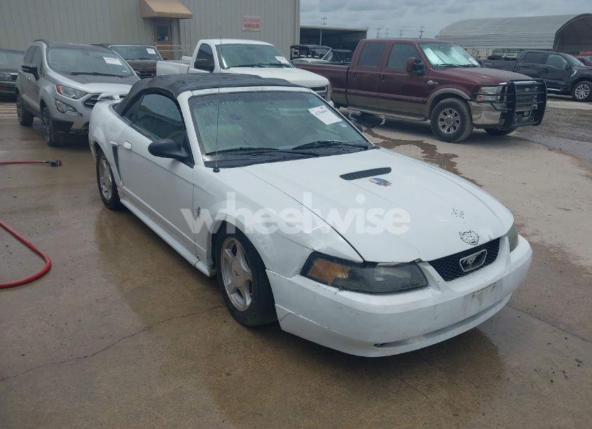 2001 Ford Mustang (VIN 1FAFP44471F241214) main photo