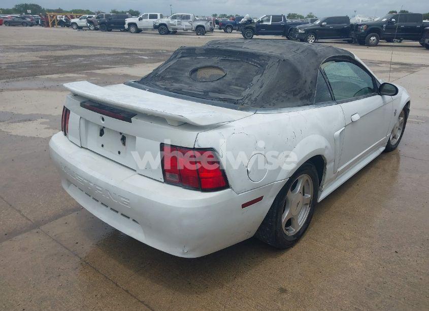 Photo 4 of 2001 Ford Mustang (VIN 1FAFP44471F241214)