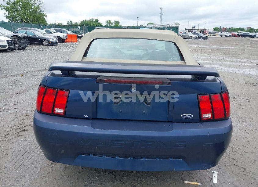 Photo 15 of 2001 Ford Mustang (VIN 1FAFP44471F241472)