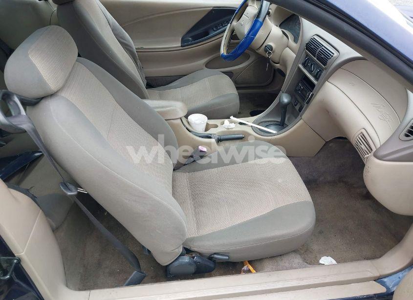 Photo 5 of 2001 Ford Mustang (VIN 1FAFP44471F241472)