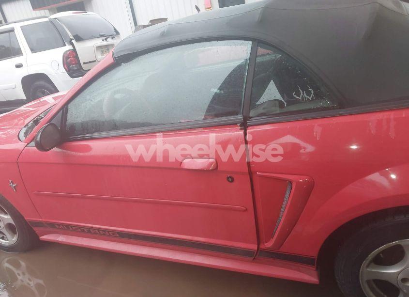 Photo 14 of 2002 Ford Mustang (VIN 1FAFP44472F166595)